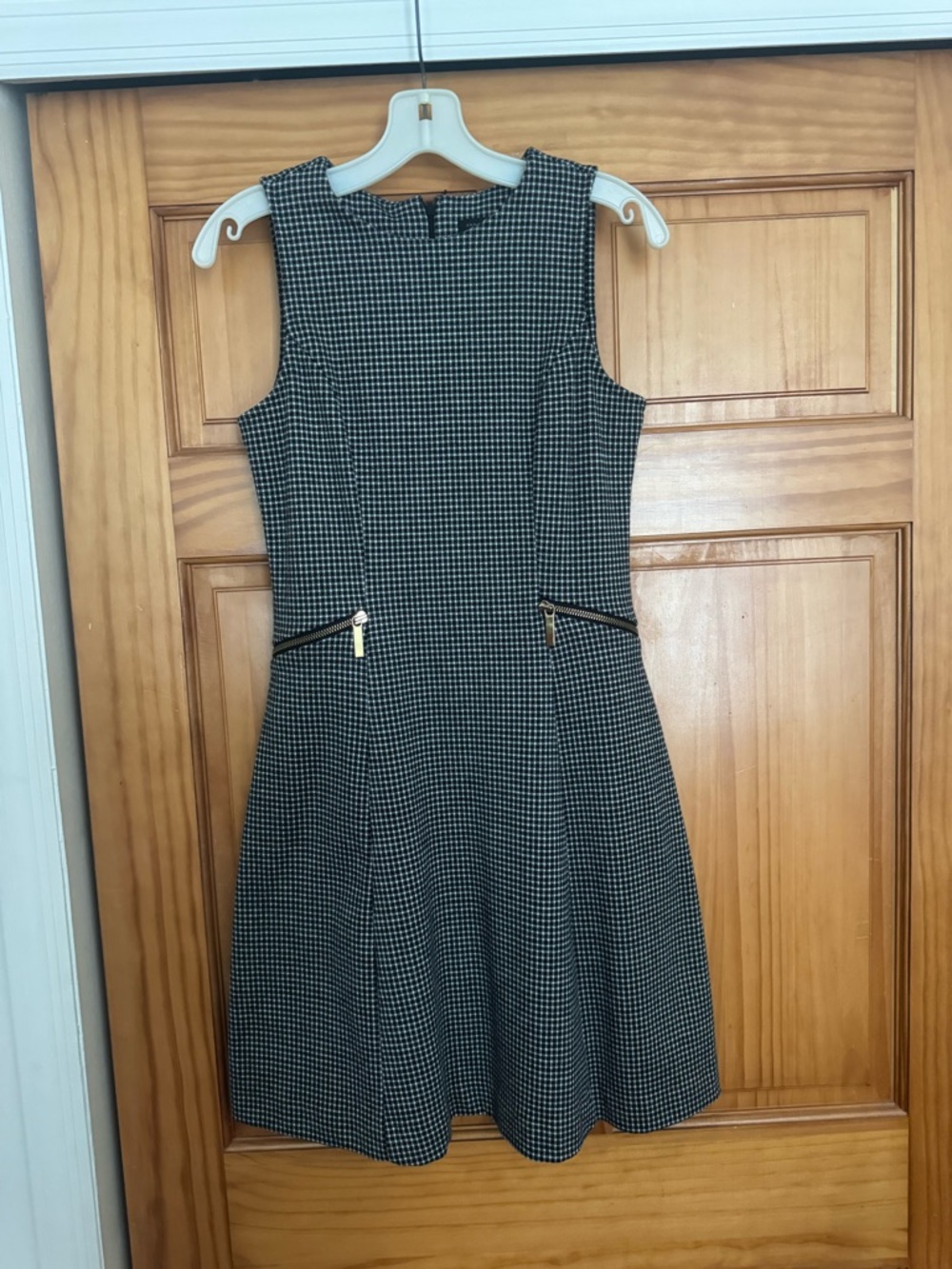✨BOGO FREE ENTIRE CLOSET✨ Ann Taylor Black and White Check A-Line Dress